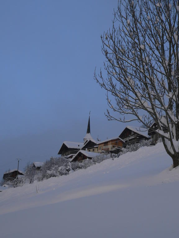 Chambres et Gîte Pollen Granier Extérieur photo